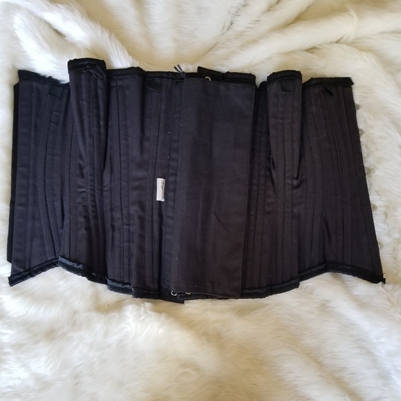 Hourglass Steel Boned Underbust Corset - Picture 2 of 3